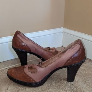Sofft Brand Women's Shoes Heels Sz 8 Leather Upper